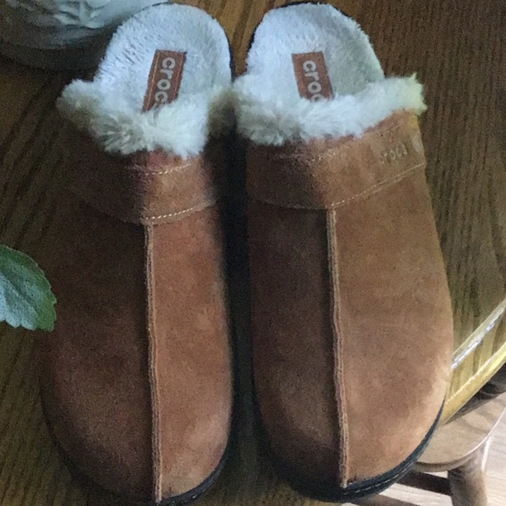 CROCS Suede Mules with Cream Lining